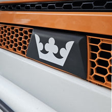 Load image into Gallery viewer, Scania Crown Sticker